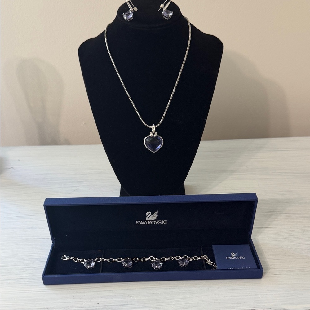 Swarovski Purple Heart Crystal Necklace, Bracelet & Earrings Set Like New